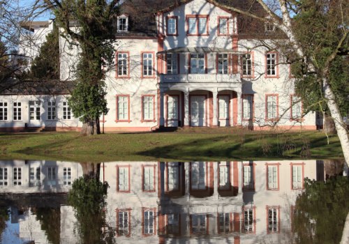 Flood Insurance for Luxury Homes